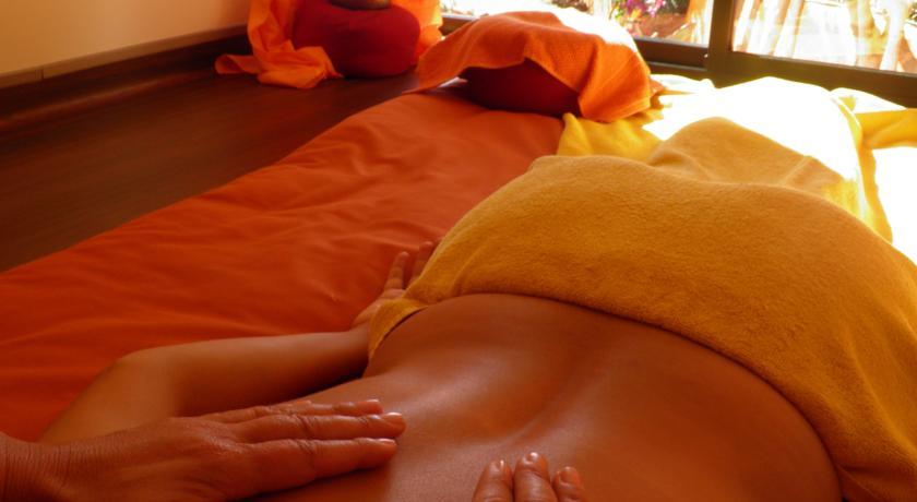 Hotel Alpino Atlantico Ayurveda Cure Centre - Adults Only Caniço Eksteriør billede