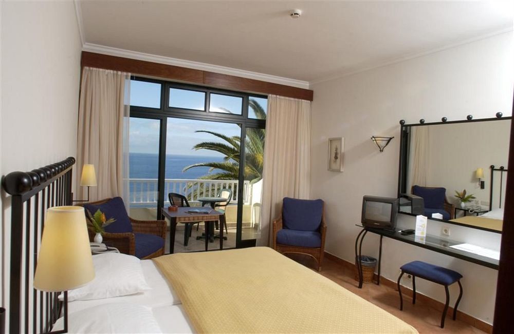 Hotel Alpino Atlantico Ayurveda Cure Centre - Adults Only Caniço Eksteriør billede