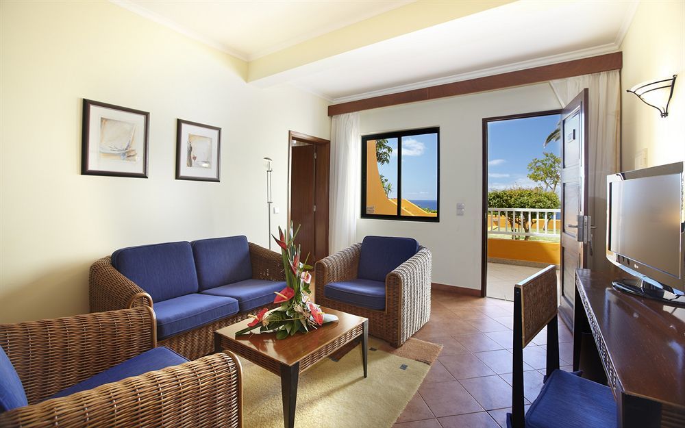 Hotel Alpino Atlantico Ayurveda Cure Centre - Adults Only Caniço Eksteriør billede